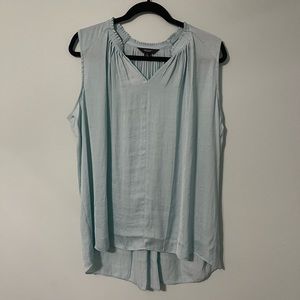 NWOT - Simply Vera Women's Rouched Neck Tank Size XL   **Dorado8385**